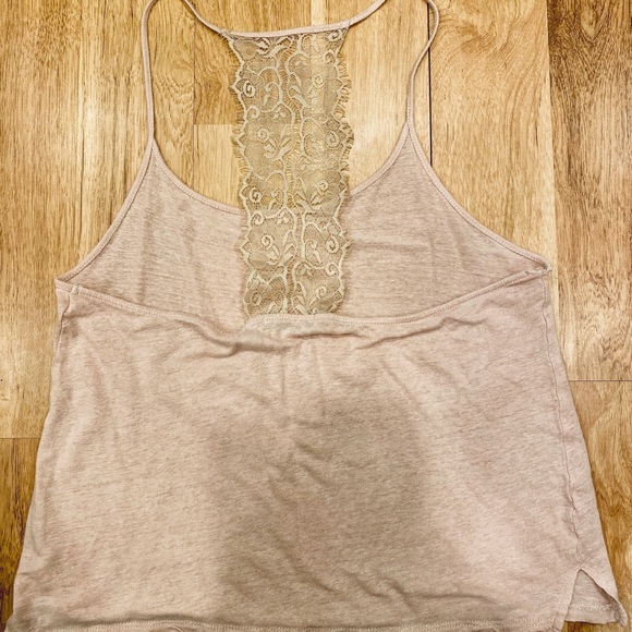 Pink back lace tank - Picture 2 of 3